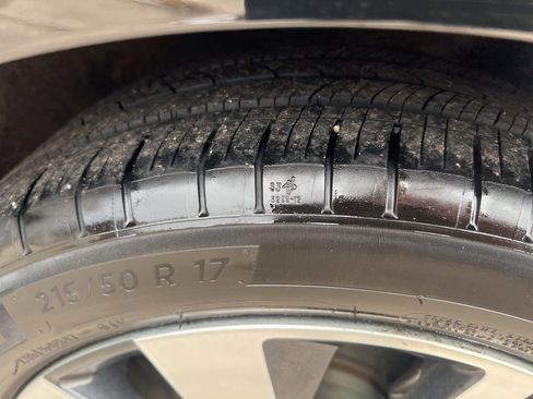 Certified 2022 Nissan Sentra SV w/ SV Premium Package image 42