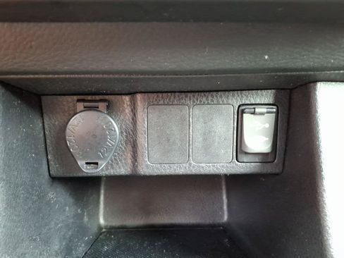 Used 2015 Toyota Corolla S FWD image 16