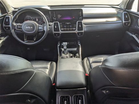 Certified 2023 Kia Sorento S w/ Panoramic Sunroof Package image 15