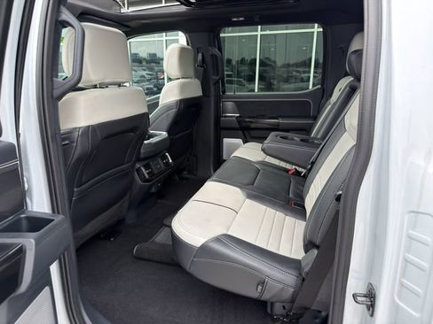 Used 2025 Ford F150 Lightning Platinum AWD/4WD image 20