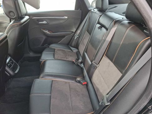 Used 2014 Chevrolet Impala LT w/ Premium Seating Package image 8