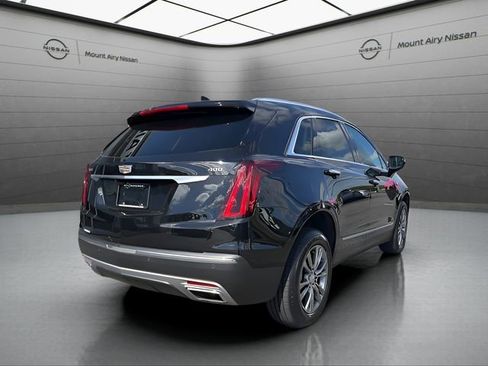 Used 2023 Cadillac XT5 Premium Luxury image 3