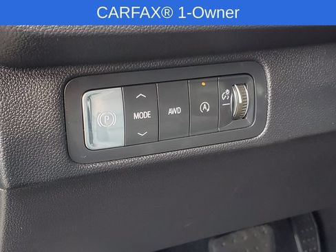 Certified 2026 Chevrolet Traverse LT AWD/4WD image 10