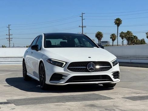 Used 2019 Mercedes-Benz A 220 image 3