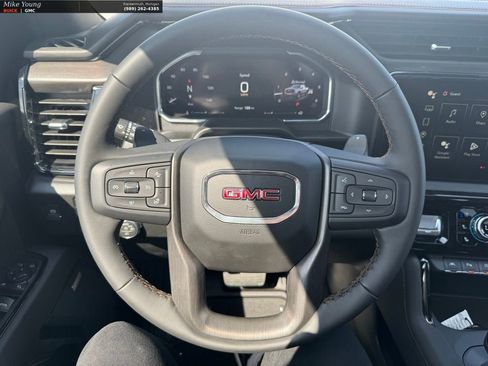 New 2026 GMC Sierra 1500 AT4 w/ Technology Package AWD/4WD image 18