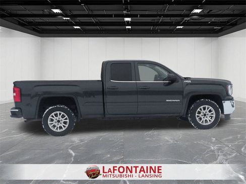 Used 2018 GMC Sierra 1500 SLE w/ SLE Value Package image 5