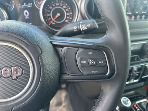 Used 2023 Jeep Gladiator Sport image 27