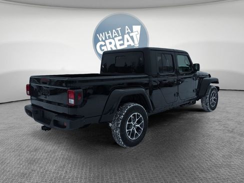 New 2026 Jeep Gladiator Sport image 3