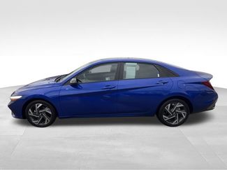 Certified 2025 Hyundai Elantra Sport FWD video 5
