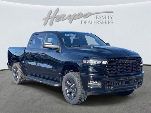 New 2026 RAM 1500 Express AWD/4WD image 16