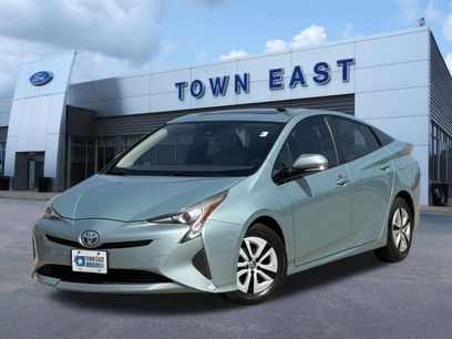 Used 2016 Toyota Prius Four w/ Advanced Technology Package