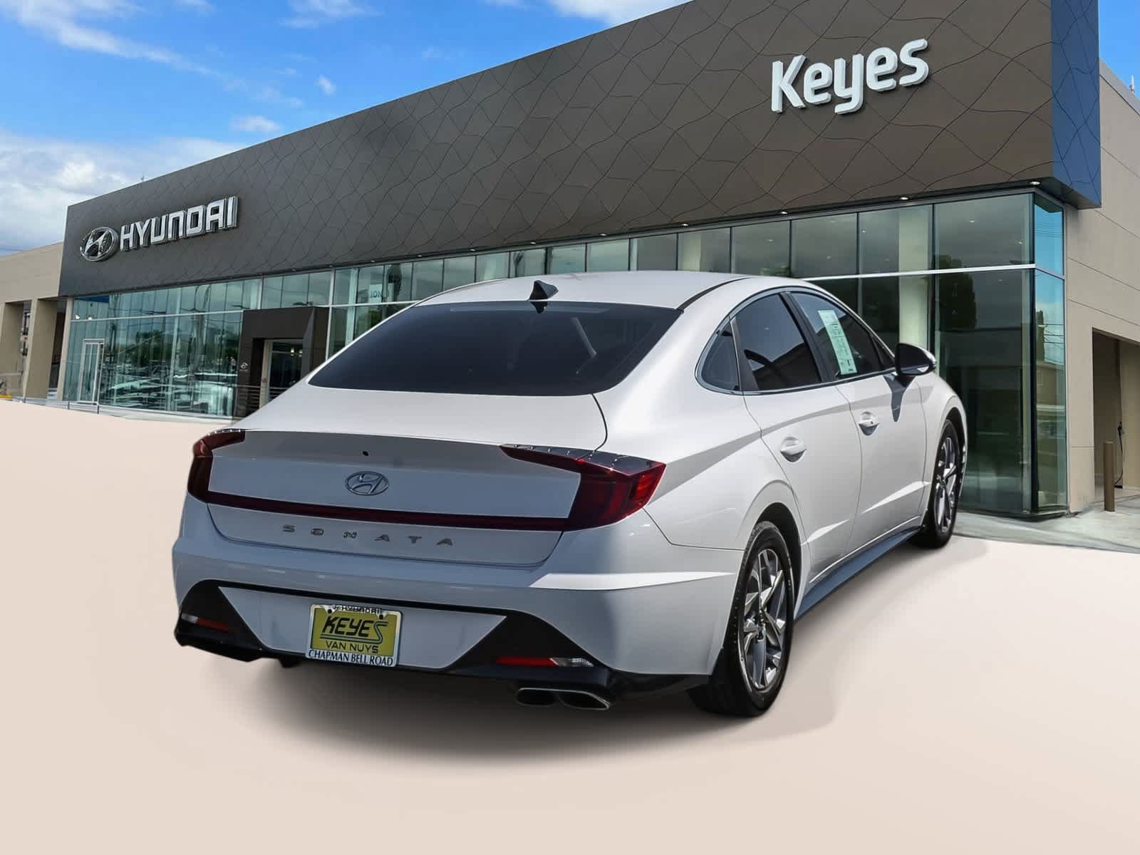 Used 2022 Hyundai Sonata SEL FWD image 4
