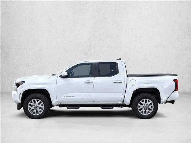 Certified 2025 Toyota Tacoma SR5 AWD/4WD image 4