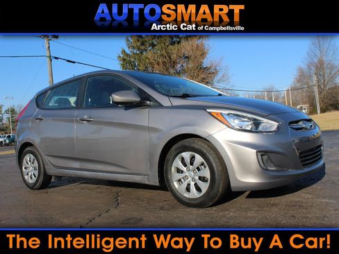 Used 2017 Hyundai Accent SE image 1