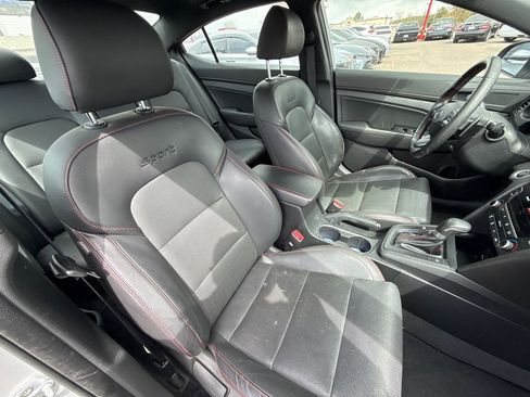 Used 2018 Hyundai Elantra Sport w/ Sport Premium Package 03 image 9