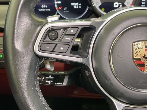 Certified 2022 Porsche Cayenne Platinum Edition AWD/4WD image 39
