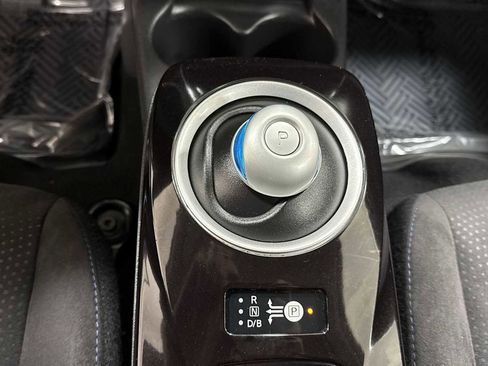 Used 2013 Nissan Leaf SV w/ LED & Quick Charge Pkg image 21