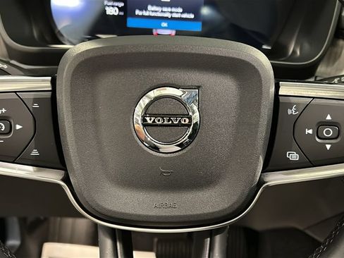 Certified 2026 Volvo XC40 B5 Plus AWD/4WD image 12