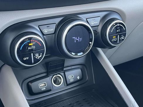 New 2026 Hyundai Venue SEL FWD image 22