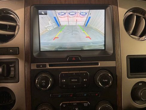 Used 2015 Ford Expedition King Ranch image 19