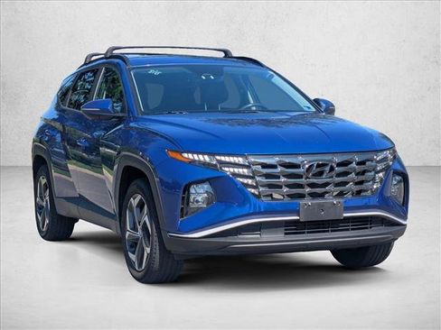 Used 2022 Hyundai Tucson SEL w/ Convenience + Premium Package AWD/4WD image 3