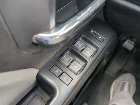 Used 2017 Chevrolet Silverado 3500 W/T AWD/4WD image 17