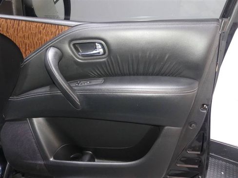 Used 2019 Nissan Armada SL w/ Premium Package AWD/4WD image 18