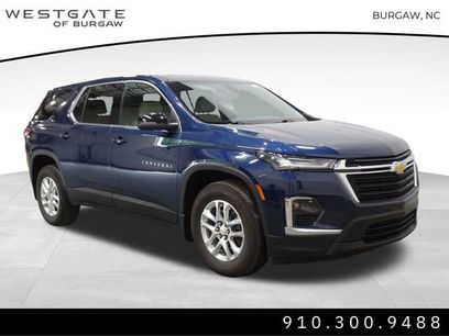 Used 2023 Chevrolet Traverse LS