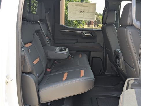 New 2026 GMC Sierra 1500 AT4 w/ Technology Package AWD/4WD image 20
