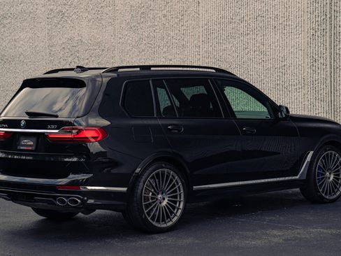 Used 2021 BMW ALPINA XB7 AWD/4WD image 4