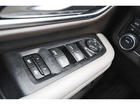 Used 2021 Chevrolet Tahoe Z71 AWD/4WD image 20