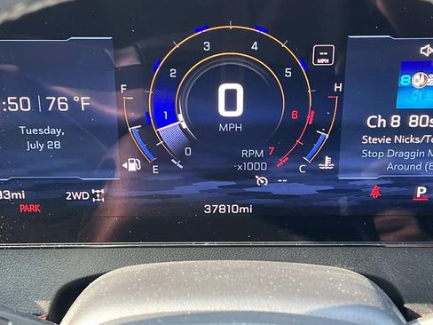 Used 2024 Chevrolet Traverse Z71 w/ LPO, Floor Liner Package AWD/4WD image 19