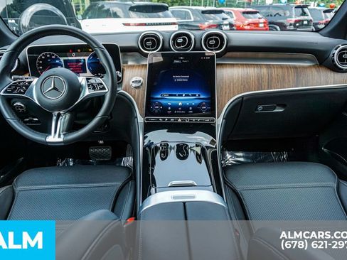 Used 2026 Mercedes-Benz GLC 350e 4MATIC image 24