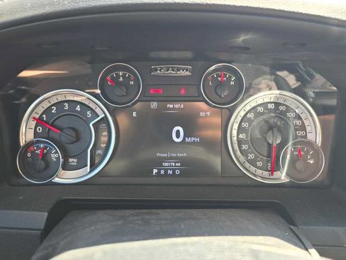 Used 2016 RAM 3500 Laramie w/ Convenience Group AWD/4WD image 21
