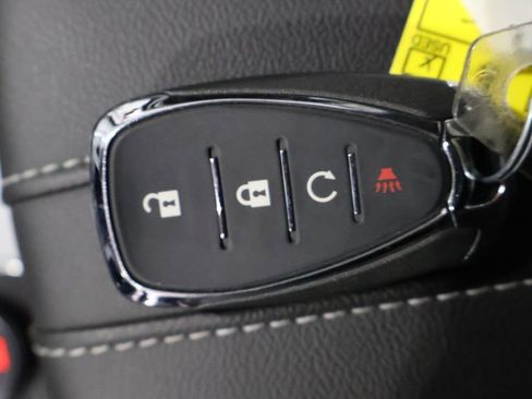 Used 2023 Chevrolet Blazer LT w/ LPO, Black Grille Bar Package image 26