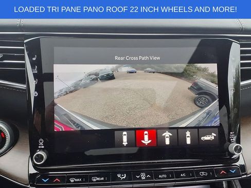Used 2023 Jeep Grand Wagoneer L Series II AWD/4WD image 30