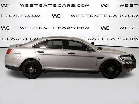Used 2017 Ford Taurus Police Interceptor AWD image 39