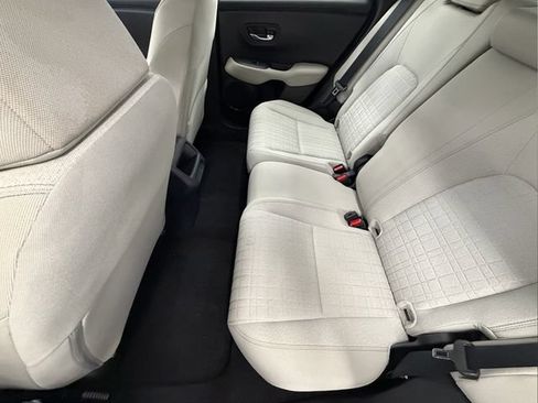 Certified 2024 Honda HR-V LX image 17