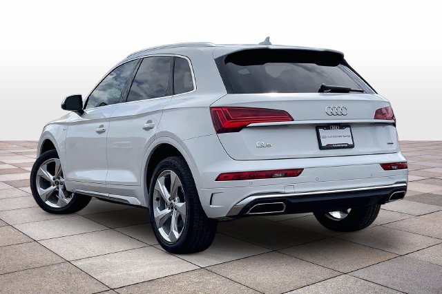 Used 2023 Audi Q5 2.0T Premium Plus w/ Premium Plus Package AWD/4WD image 11