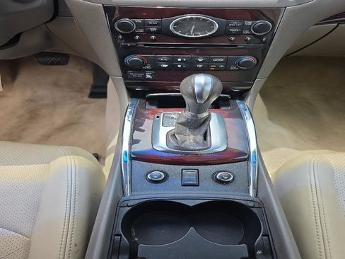 Used 2013 INFINITI G37 x Sedan w/ Premium Pkg AWD/4WD image 17