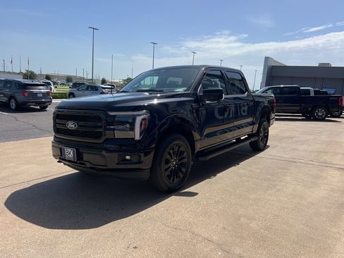 New 2025 Ford F150 Lariat w/ Equipment Group 502A High image 3