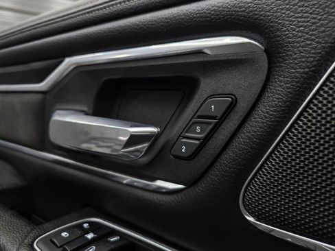 Used 2022 RAM 1500 Laramie AWD/4WD image 35