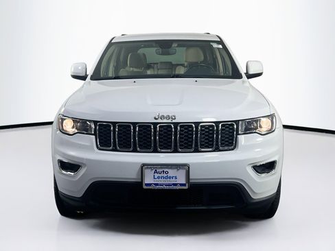 Used 2022 Jeep Grand Cherokee Laredo E image 2