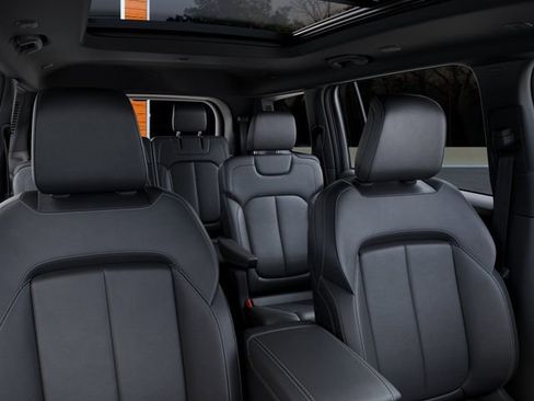 New 2026 Jeep Grand Cherokee L Limited AWD/4WD image 26
