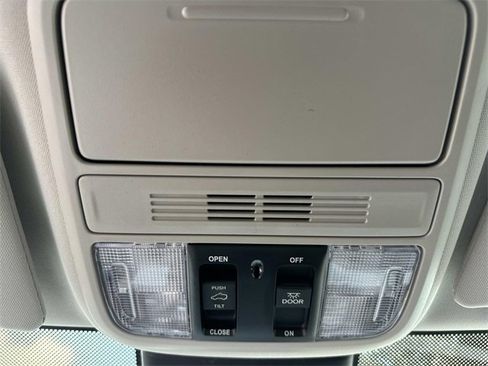 New 2026 Honda Odyssey EX-L image 25