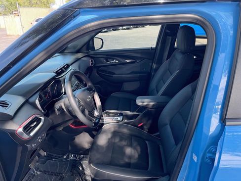 Used 2023 Chevrolet TrailBlazer RS w/ Convenience Package AWD/4WD image 20