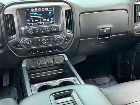 Used 2017 GMC Sierra 1500 SLT AWD/4WD image 14