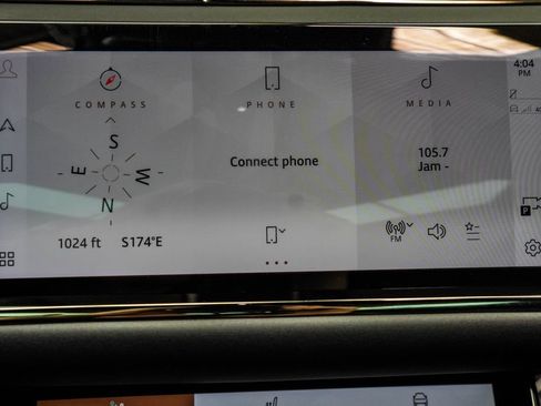 Used 2023 Land Rover Range Rover Evoque R-Dynamic SE AWD/4WD image 30
