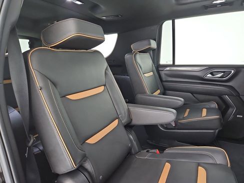 Used 2023 GMC Yukon XL AT4 w/ AT4 Premium Plus Package image 34