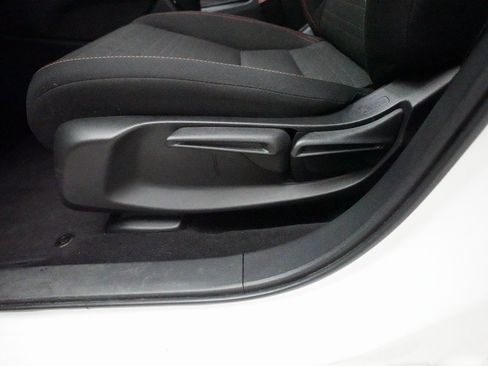 Certified 2023 Honda HR-V Sport image 28